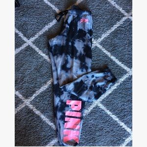 PINK Victoria’s Secret Classic Pant